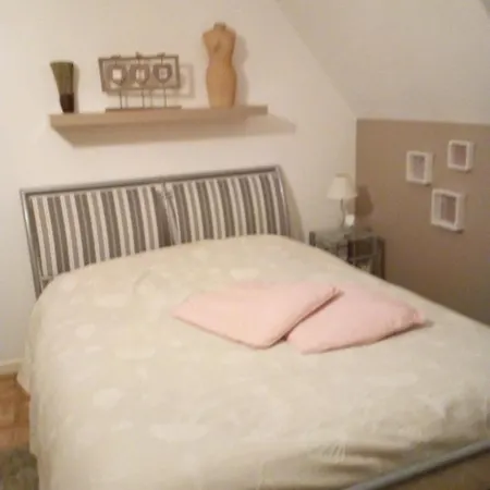 La Malassise Chambres D'hotes Bed & Breakfast Longuenesse